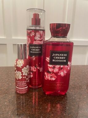 Bath & Body Works Japanese Cherry Blossom SET- NEW-Body Mist/Room Spray/Wash